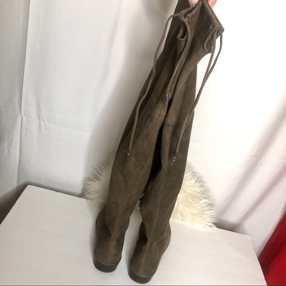 SOLD Marc Fisher Humor Suede Over The Knee Riding Boots - Picture 11 of 12